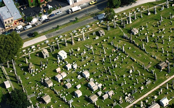 This aerial view of the Calvary Cemetery shows why it was easy for Lt. Dorschell to lose sight of the carrier pigeons.