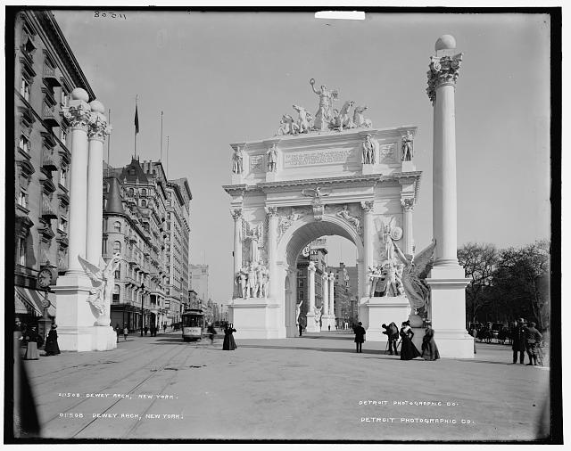 Dewey Arch, Madison Square, New York, 1900