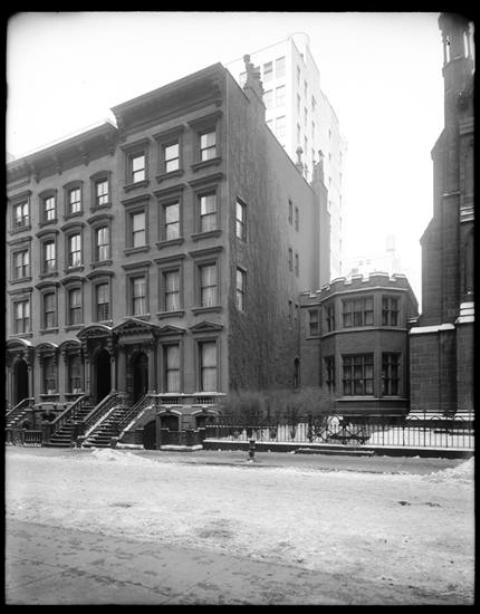 West 25th Street. Rectory of Trinity Protestant Episcopal Chapel. For almost 30 years, Annie De Voe lived on West 25th Street. 