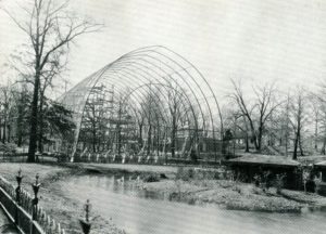 Bronx Zoo Flying Cage 1899