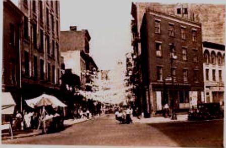 Oak Street and Roosevelt Street