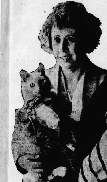 Margaret Owen and Lilly in 1922