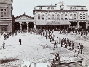 The Pavonia Ferry House was constructed on West Street at the foot of Chambers Street in 1872. This picture was taken in 1896, the same year that our story of cows gone wild takes place. Museum of the City of New York Collections