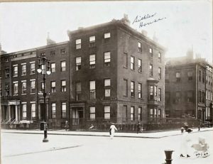General Sickles lived the corner house at 23 Fifth Avenue from 1878 until his death in 1914. Just across East Ninth Avenue, his good friend Mark Twain resided at 21 Fifth Avenue.