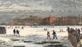 The East River froze over several times in the 1800s, allowing people to cross between Manhattan and Brooklyn on foot. 