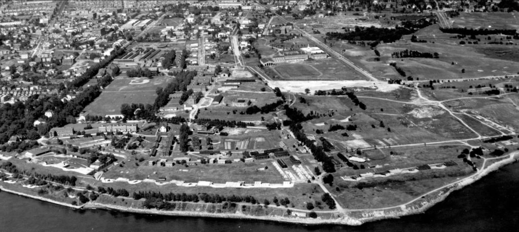 Aerial view of Fort Hamilton (left) and Dyker Beach Golf Club in 1924.