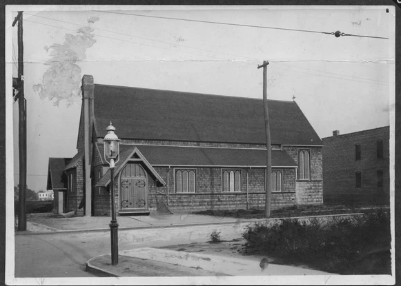  Church of the Transfiguration, Ridgewood Avenue and Autumn Avenue, 1909.  Brooklyn Daily Eagle photographs, Brooklyn Public Library, Brooklyn Collection. 