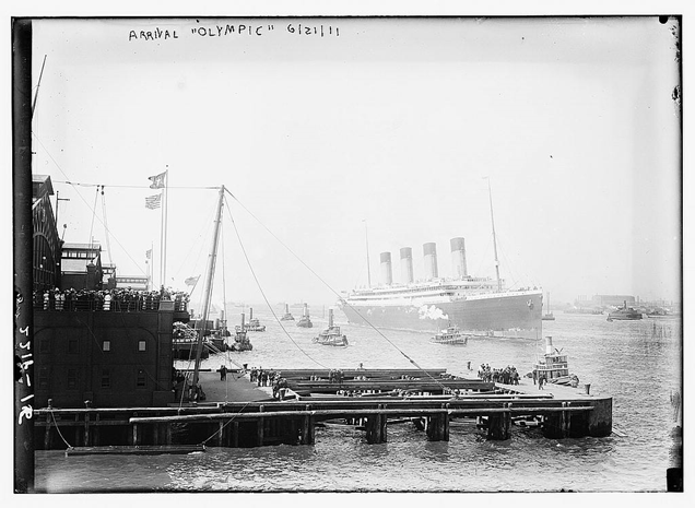 The RMS Olympic arriving at Chelsea Piers in 1911.