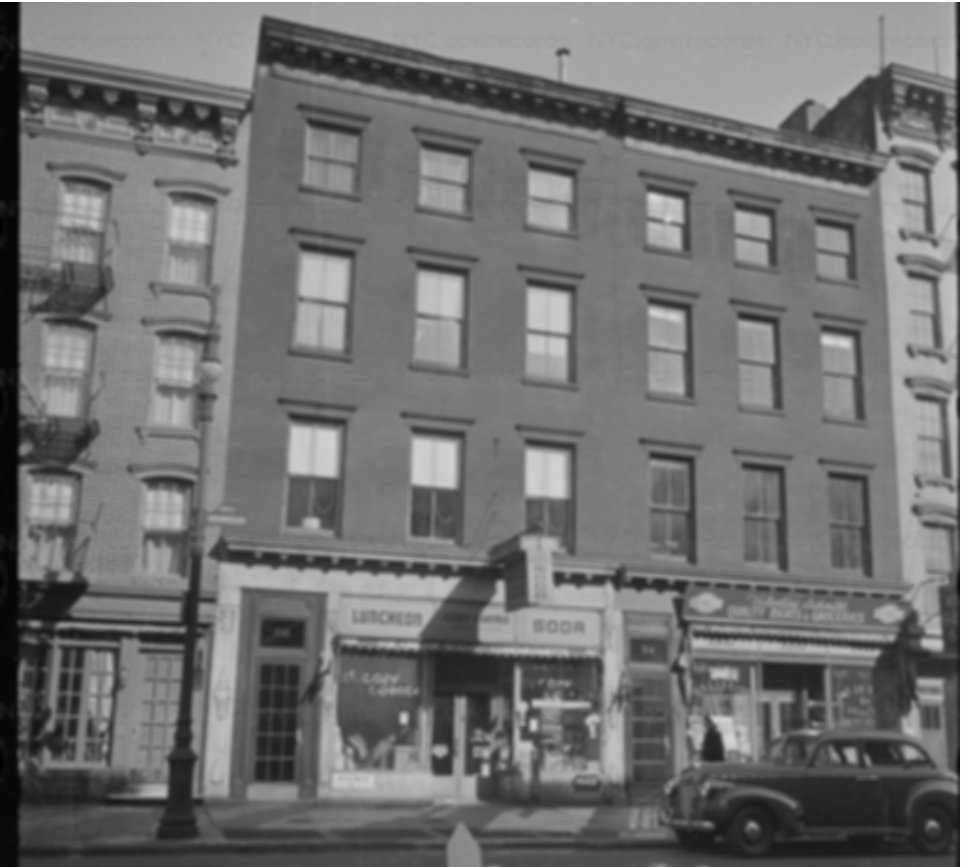 56 Greenwich Avenue, 1940