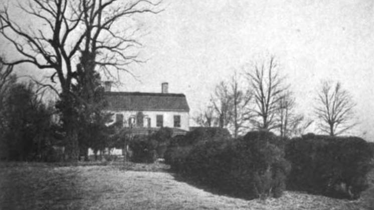 An older view of the Eliphalet Stratton homestead. From: A Book of Strattons, 1908.