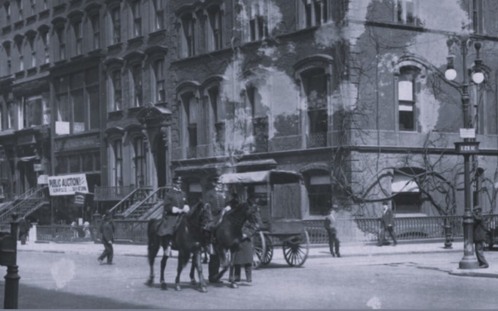 NYPD police horses at Fifth Avenue and 30th Street in 1907 