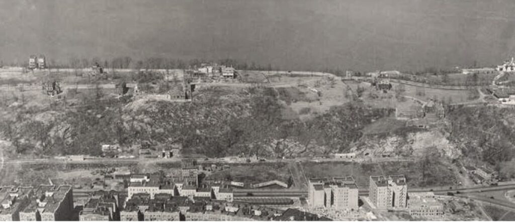 This photo shows the northern section of Washington Heights (from about 182nd to the area of today's Fort Tryon Park) in the 1920s.