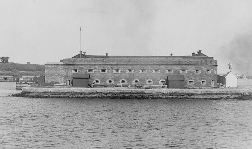 Fort Lafayette at the southern tip of Bay Ridge, Brooklyn, in 1904. 